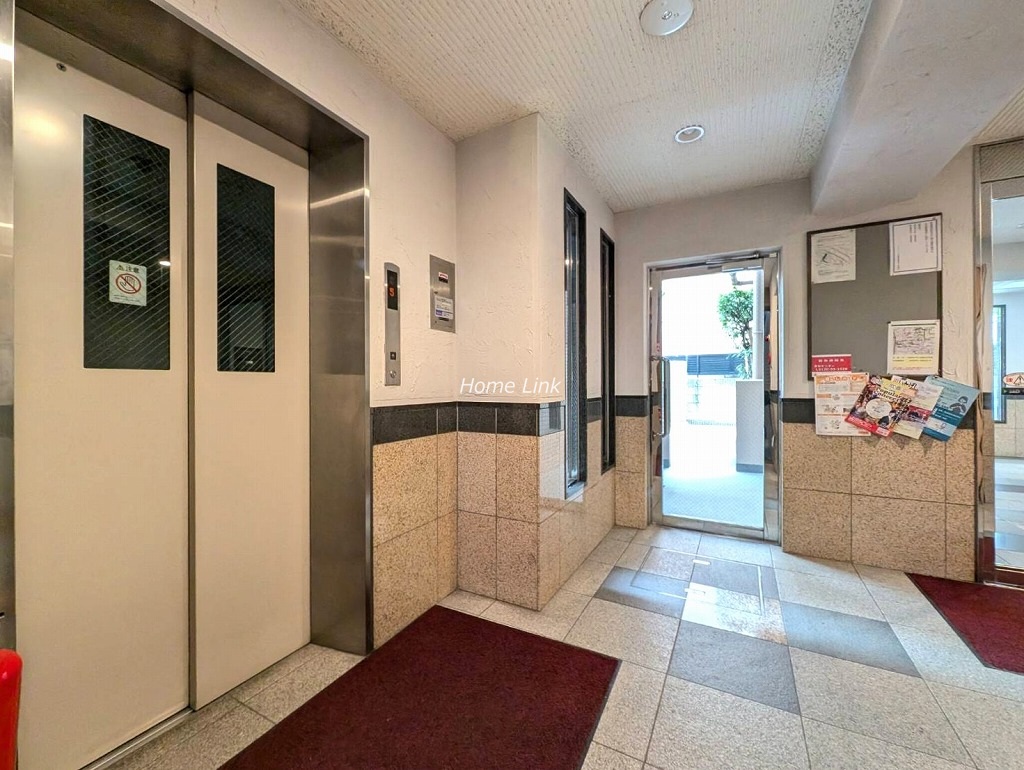 マイキャッスル板橋　エレベーターホール